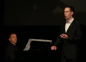 KONCERT OB PODELITVI NAGRAD IN PRIZNANJ FRANA GERBIČA NA SLIKI MIHA BANTAN BARITON IN PRIMOŽ MAVRIČ KLAVIR FOTO LJUBO VUKELIČ DC8B9135